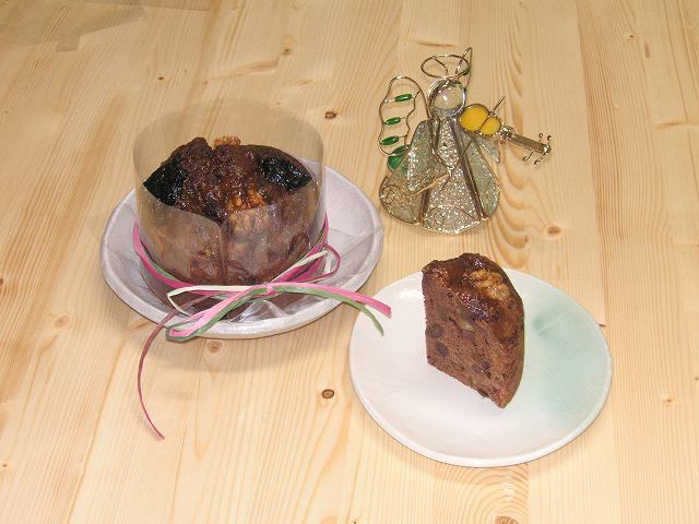 ドライフルーツたっぷりのフルーツケーキ